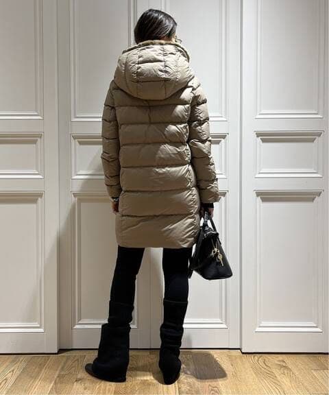 DUVETICA デュベティカ RexLapin ファーダウン サイズS 42 - メルカリ