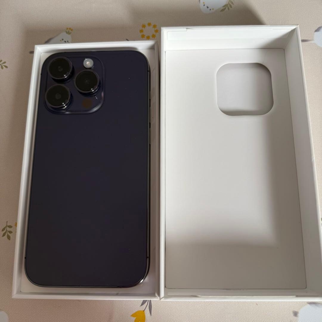 美品iPhone14Pro 256GBディープパープル SIM Amazon | 【整備済み品】 Apple iPhone 14 Pro 256GB ディープパープル