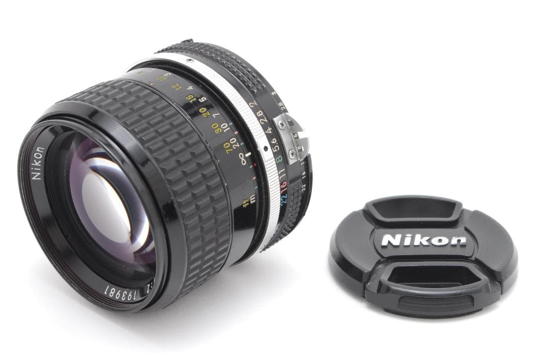 ニコン Nikon Ai NIKKOR 85mm f/2 MF レンズ 単焦点