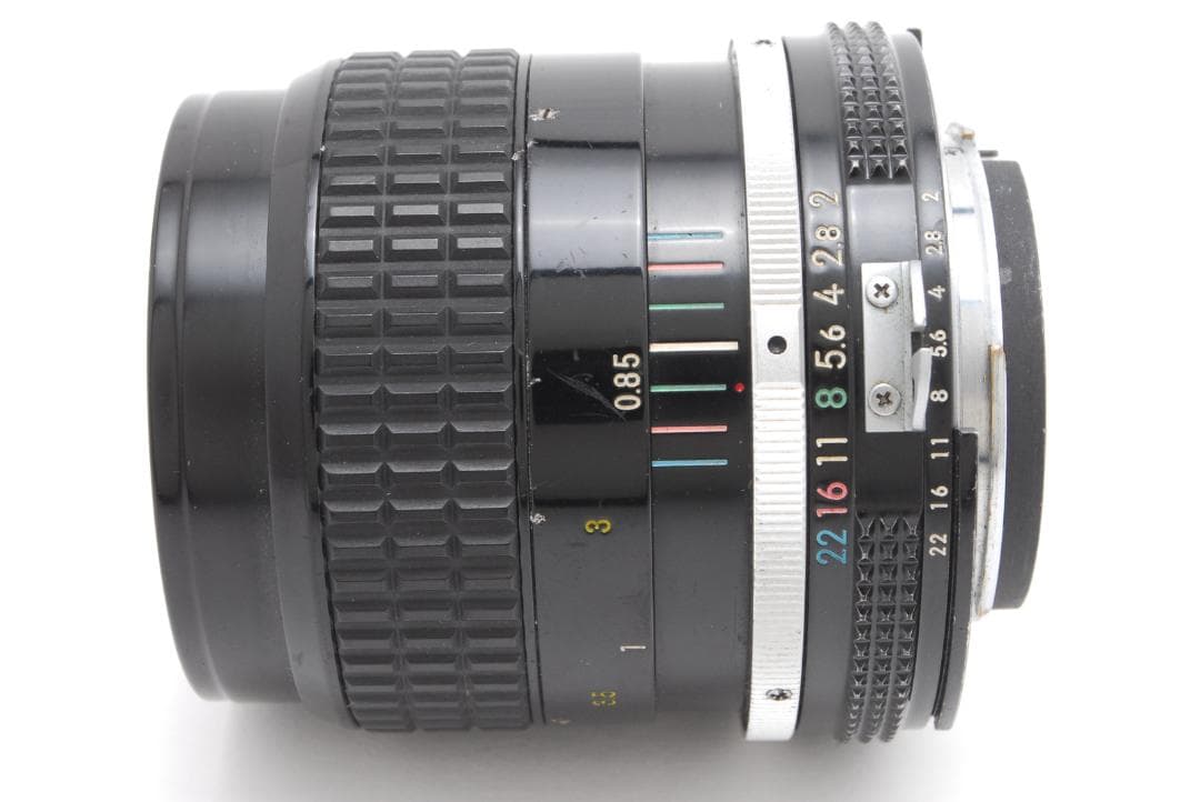 ニコン Nikon Ai NIKKOR 85mm f/2 MF レンズ 単焦点