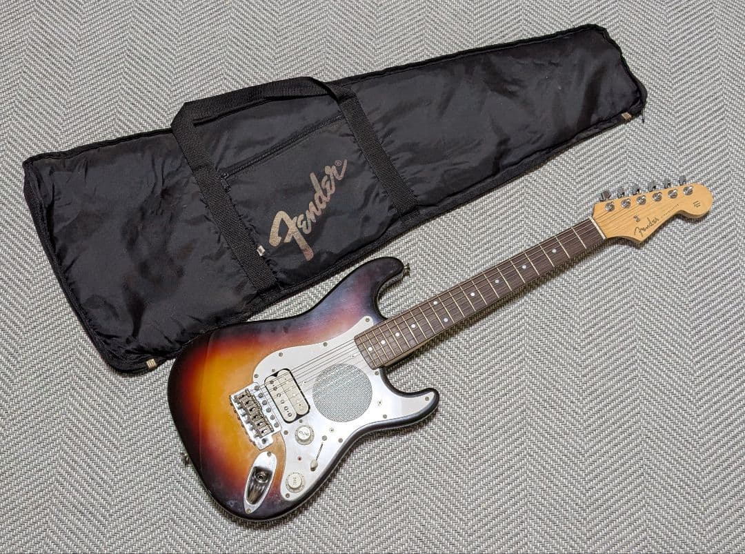 Fender Japan ST-CHAMP スピーカー アンプ内蔵 富士弦 Fender Japan ST-Champ アンプ内蔵ギター 前期型 ケース付き - メルカリ
