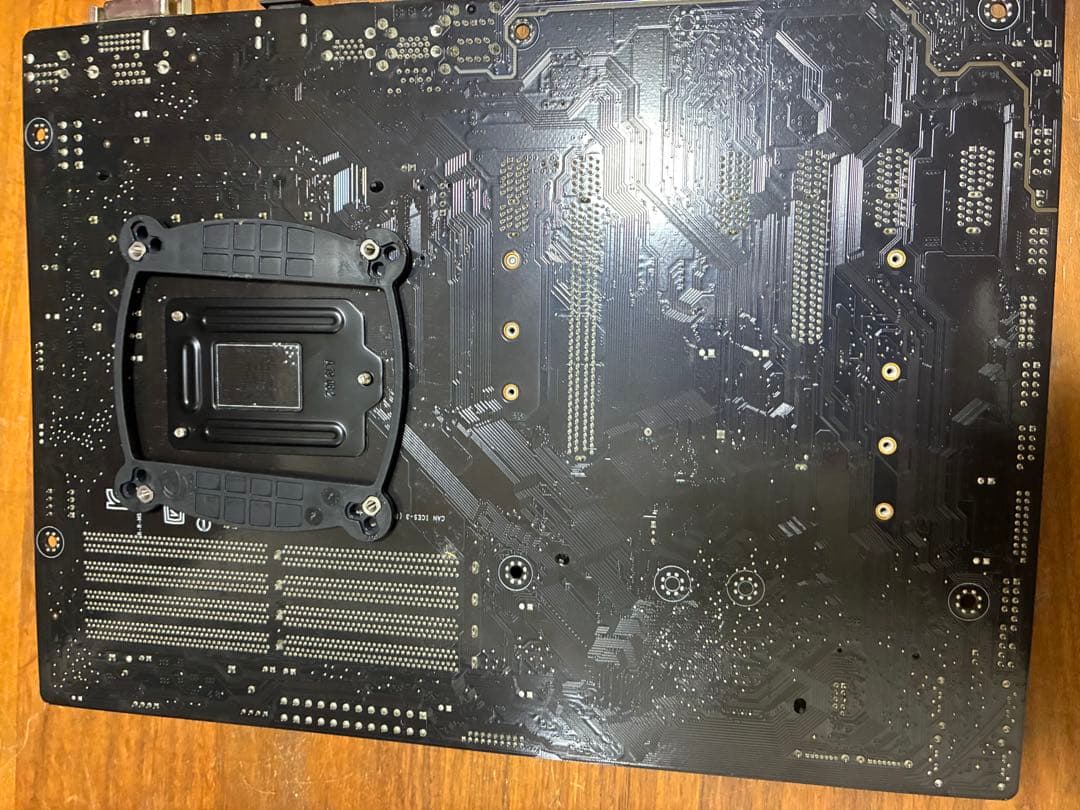 まりすけ@断捨離中 ASUS B365-PLUS + i7 9700