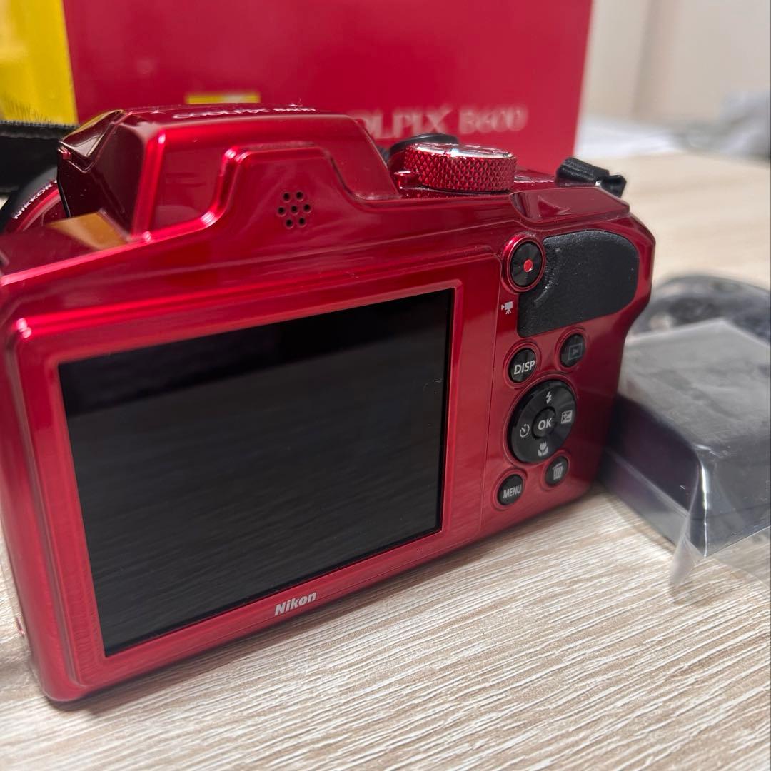 Nikon COOLPIX B600 レッド 本体と付属品