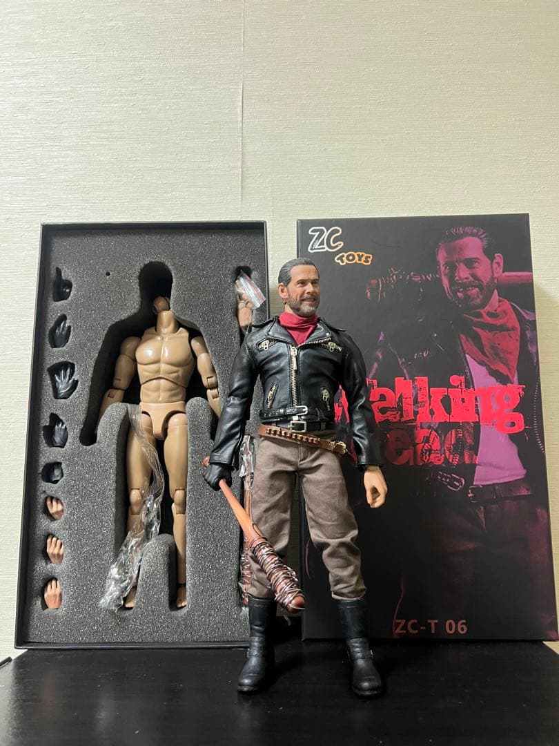 ニーガン ウォーキング・デッド Zc toys 1/6 - メルカリ