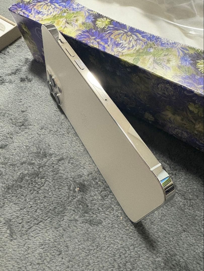 スマートフォン本体 iPhone12promax 256gb