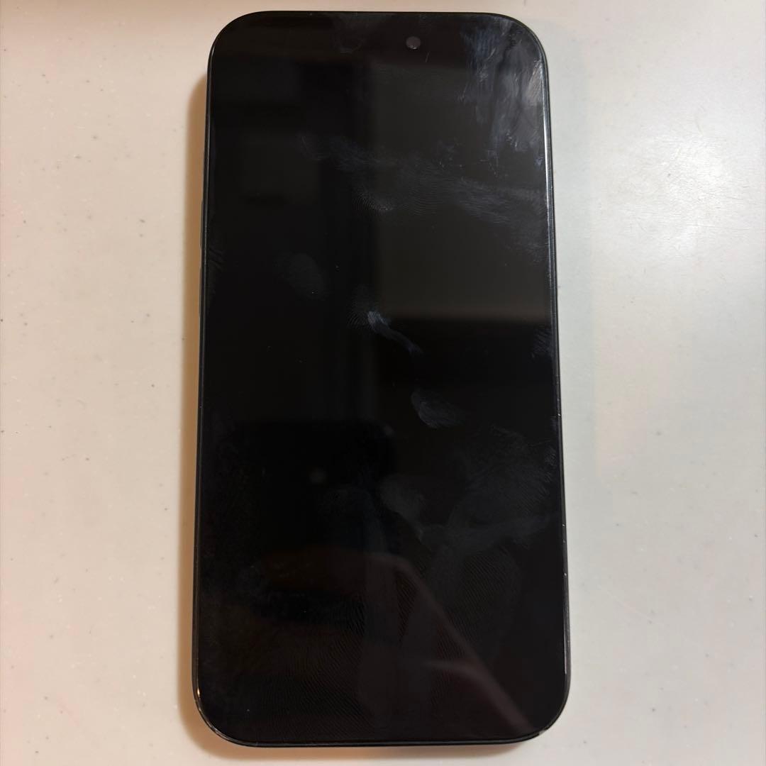 iPhone15 本体　ブラック　128GB