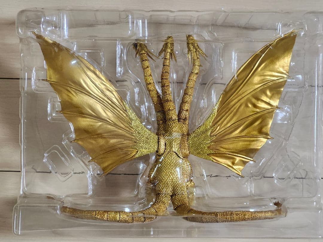 キングギドラ　スペシャルカラー Ver.　S.H.MonsterArts