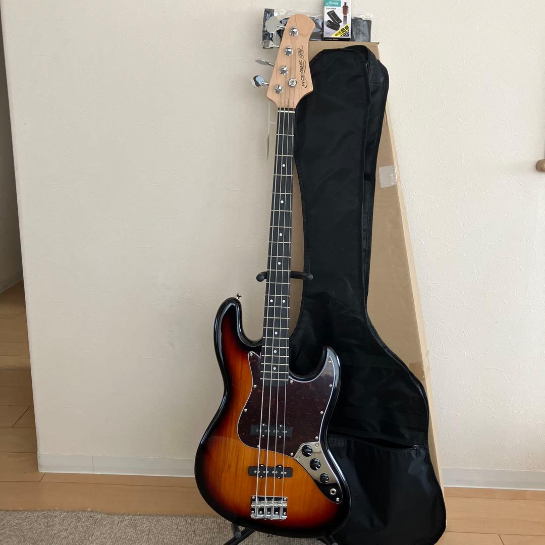 【新品】フォトジェニック JB-240 セット　ケース・チューナー・ストラップ付 Amazon | Photogenic フォトジェニック エレキベース 初心者入門