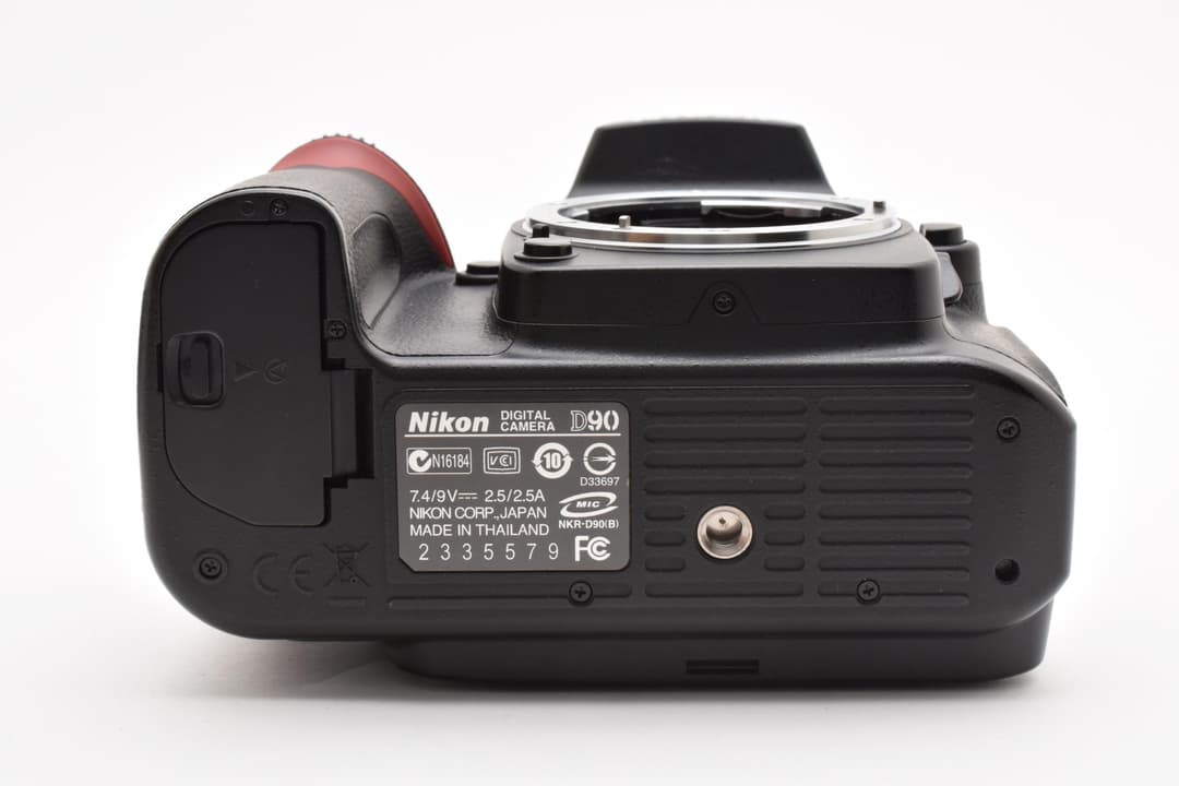 美品 Nikon D90 使用率15％ ボディ #8762