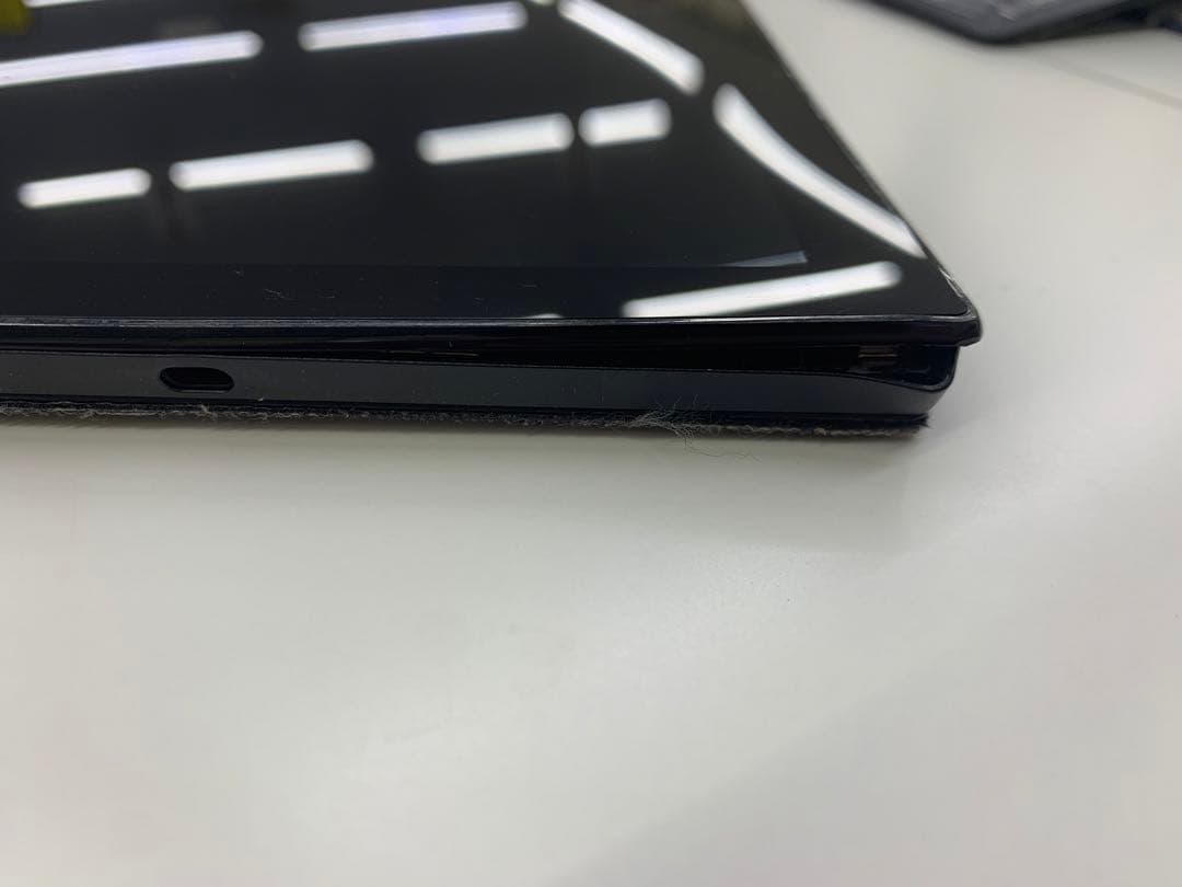 【ます】ASUS Chromebook detachable CM3