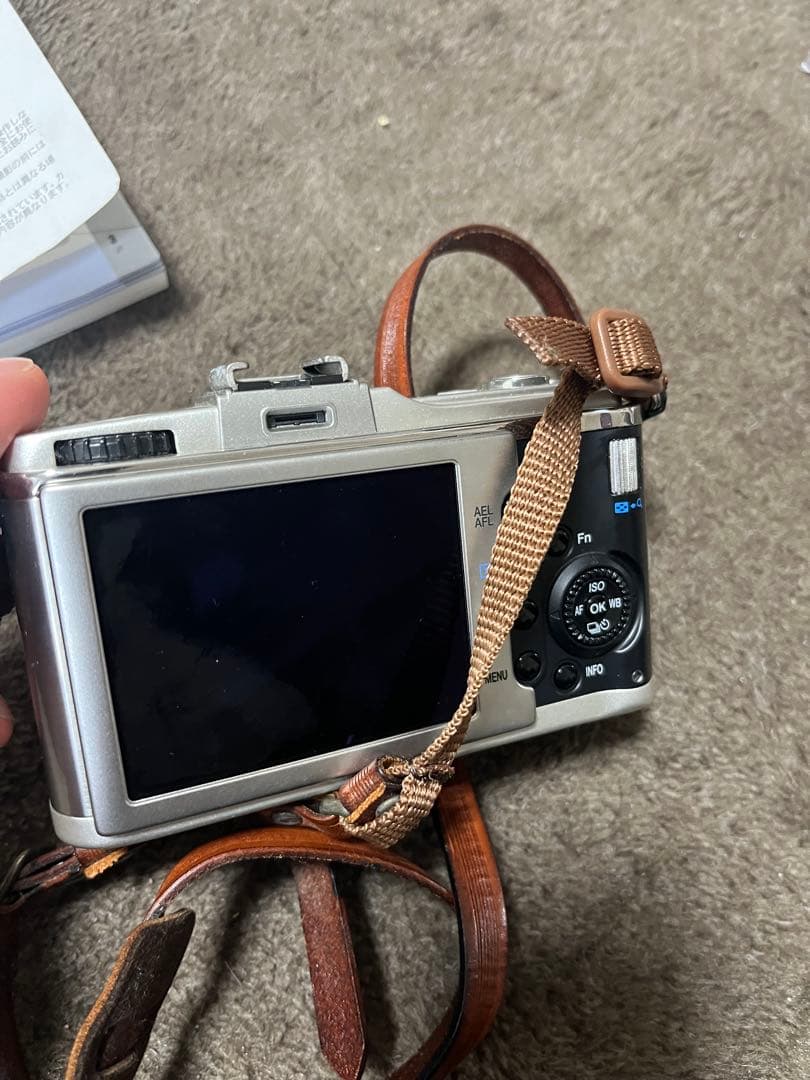 オリンパス ペン E-P2 レンズキット＋パンケーキレンズ