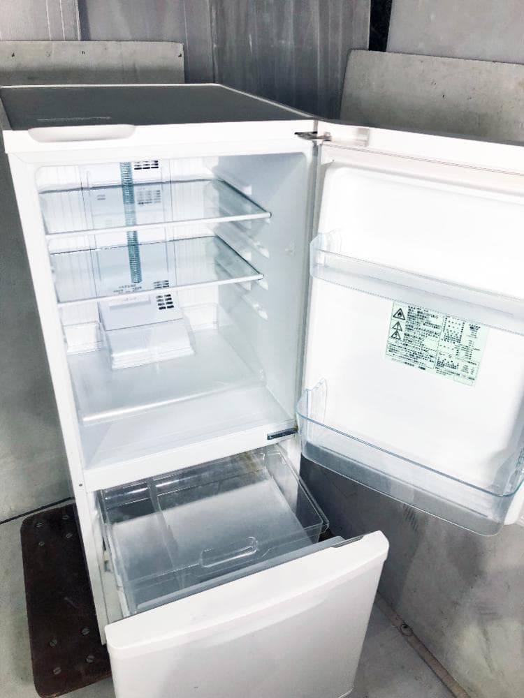 30日迄！★パナソニック 138L 冷蔵庫【NR-B145E9-KP】