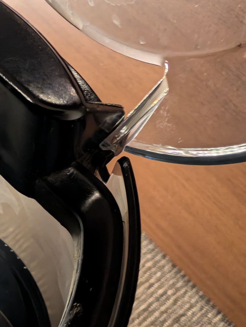 DeLonghi デロンギ デディカ タンパー、ディストリビューター付き