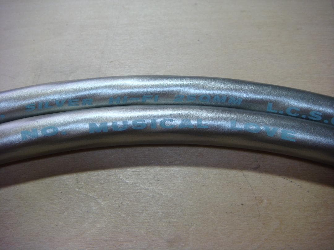 自作ケーブル SHARKWIRE(シャークワイヤー) Musical Love