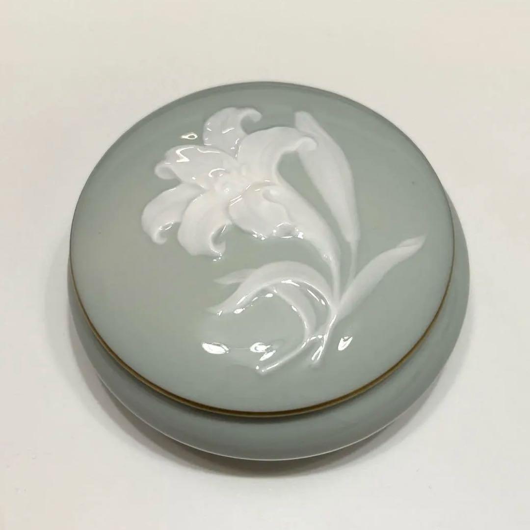 未使用に近い】大倉陶園 ボンボニエール 百合 グリーン 小物入れ