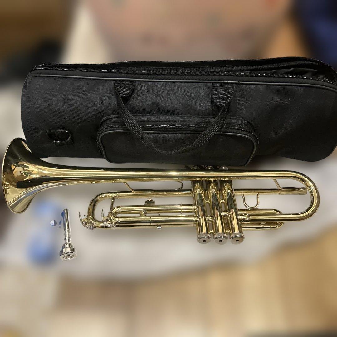 ゴールドトランペット 本体とマウスピース付き - メルカリ