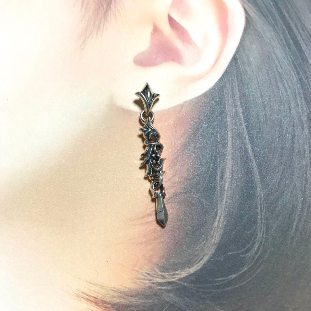 シルバー925 ピアス ユニセックス 片耳 ゆらゆら インパクト タトゥー 紋様