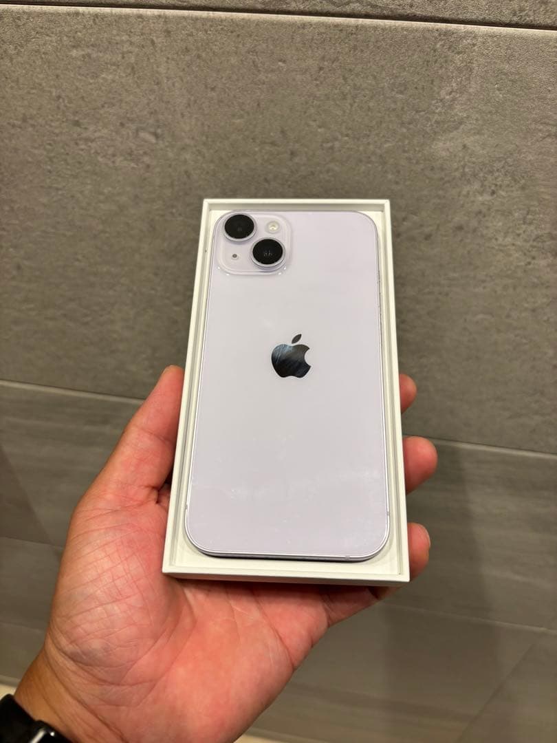 iPhone14 バッテリー87%