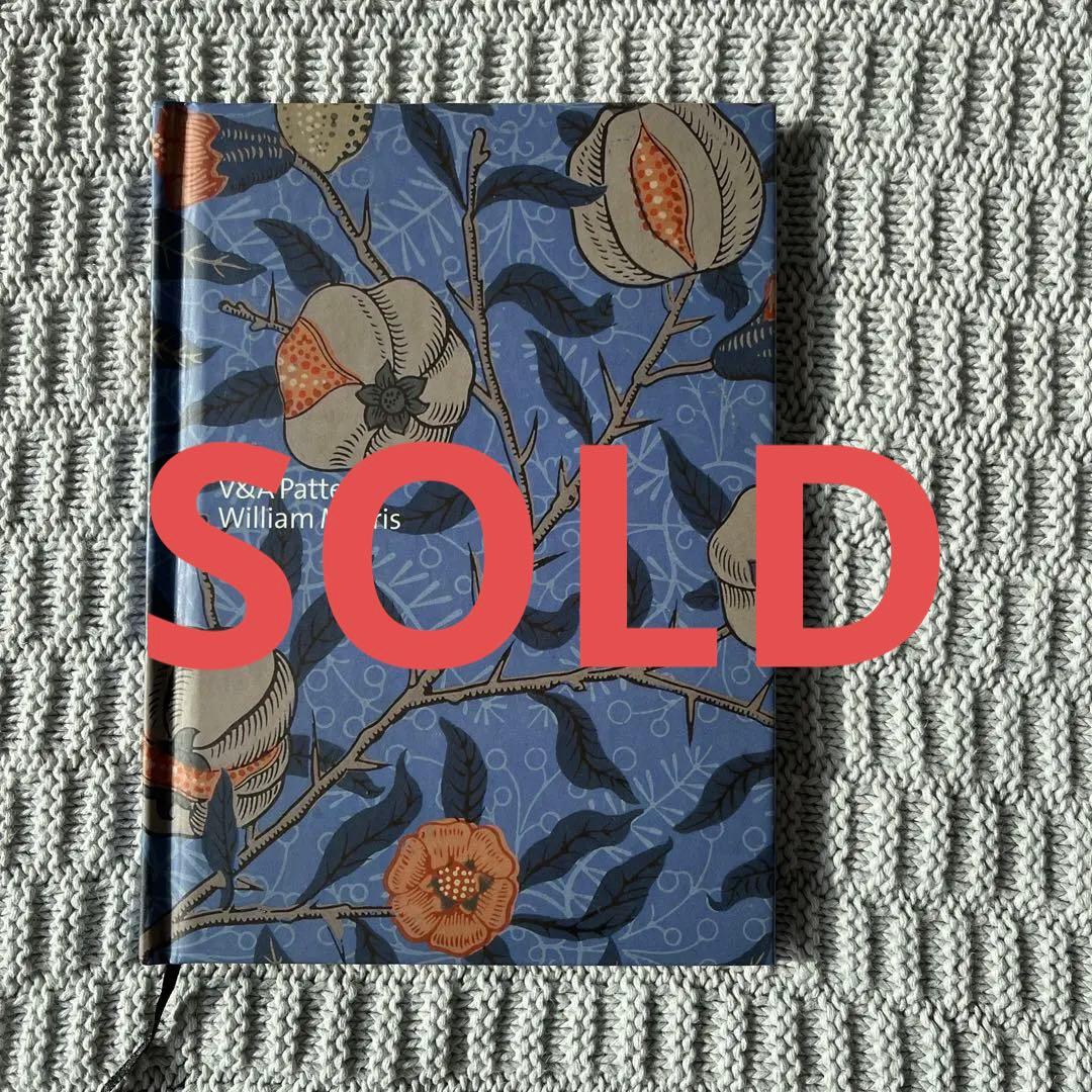 ウィリアムモリス　V&A PATTERN  デザイン集 V&A Pattern: William Morris: Parry, Linda: 9781838510152: Amazon