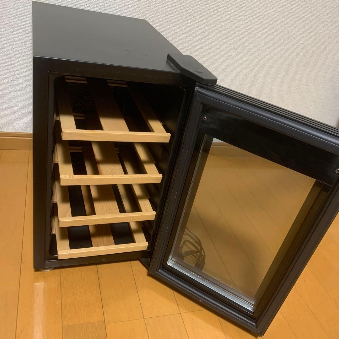 ワインセラー8ボトル