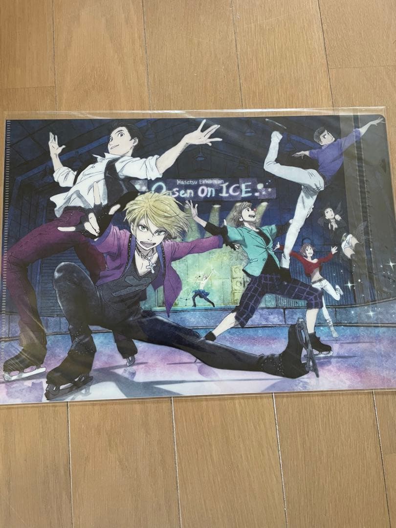 ユーリ!!! on ICE MAPPAオリジナルクリアファイルセット - メルカリ
