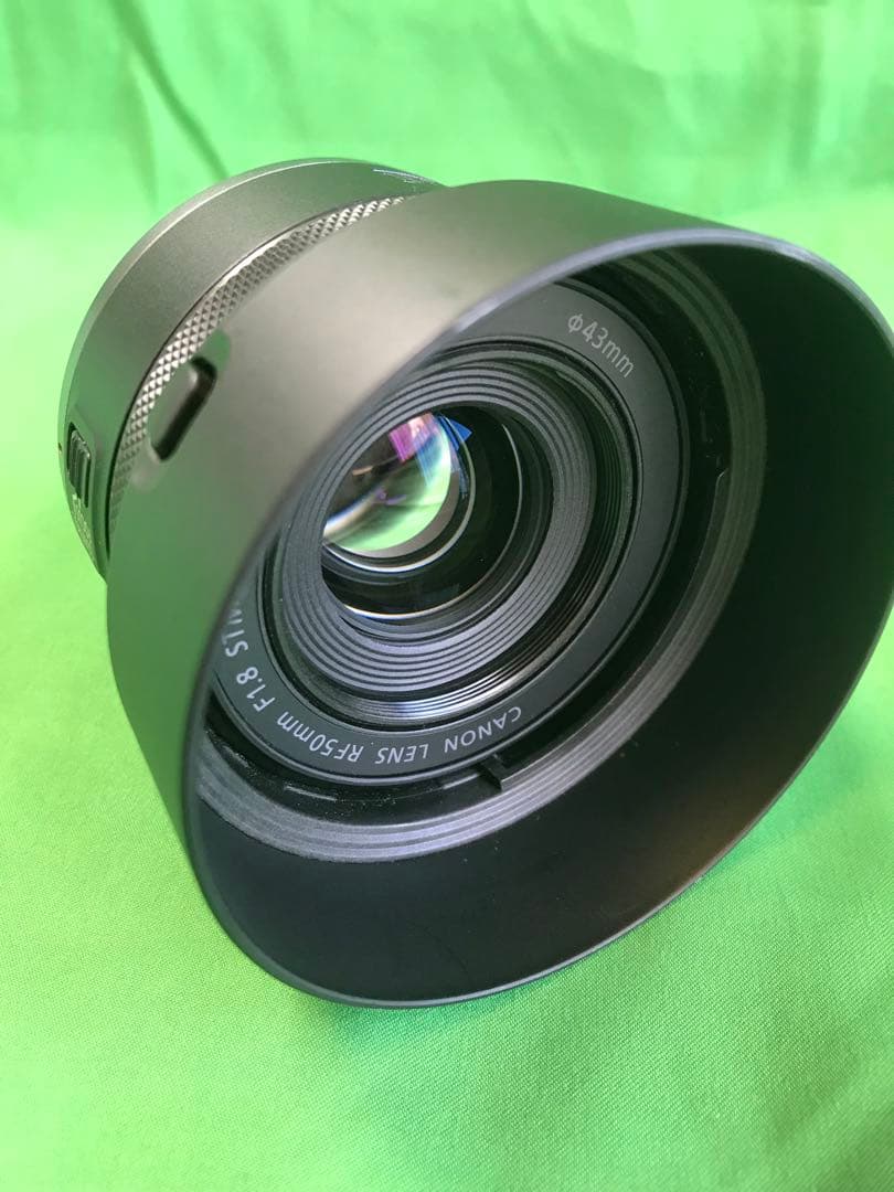 キヤノン　RF50mm f1.8 STM 専用フードES-65B