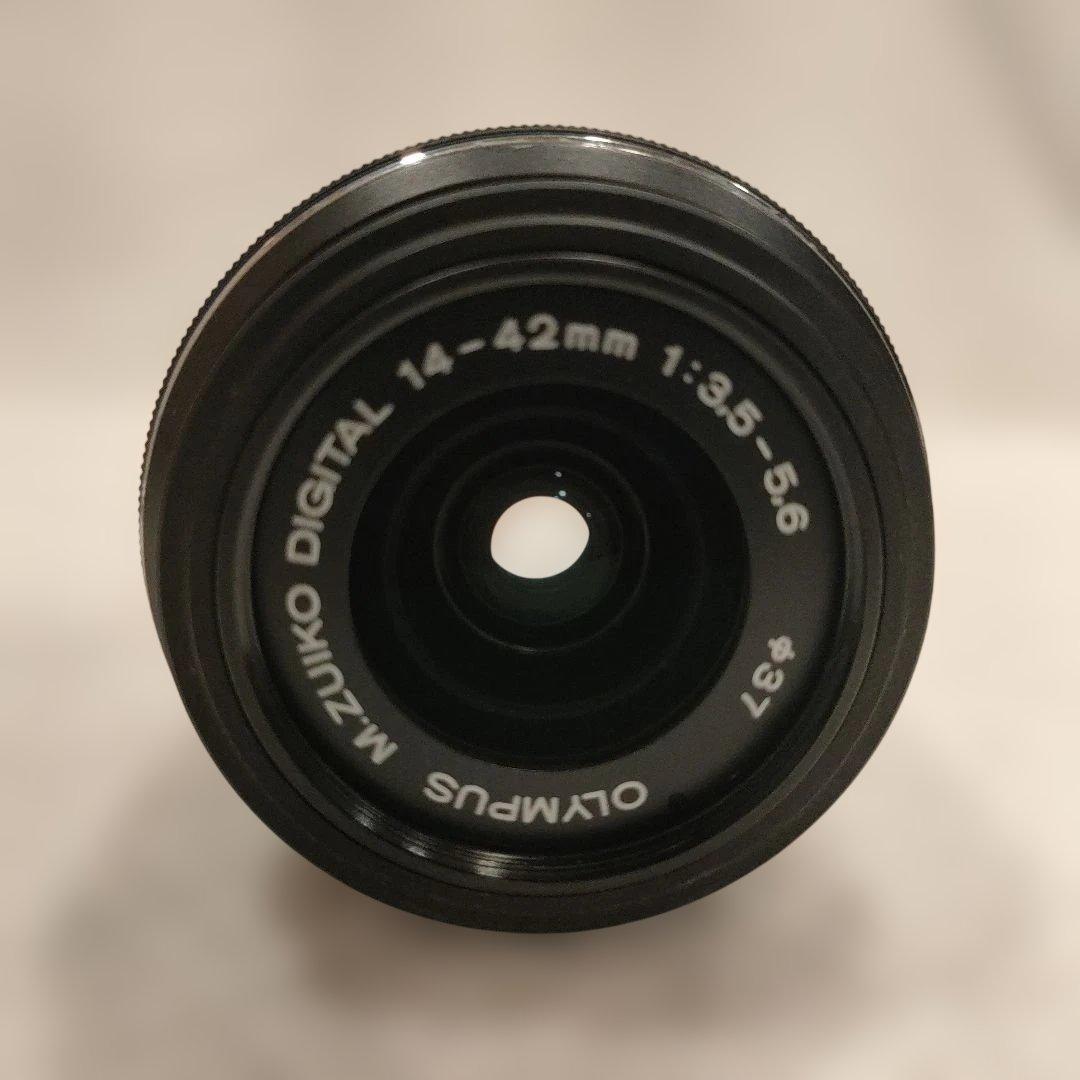 OLYMPUS OM-D E-M10 Mark II 14-42mm【美品】