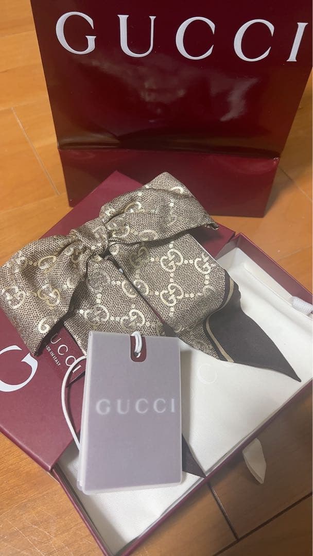 GUCCI リボン シュシュ 中古・古着通販】GUCCI (グッチ) シュシュ レッド×ピンク｜ブランド