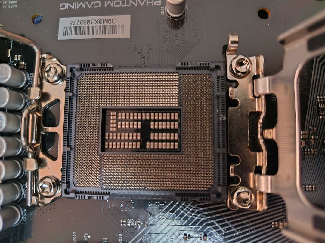 ハ*ク様 ASRock Z790 ＋メモリ16GBセット