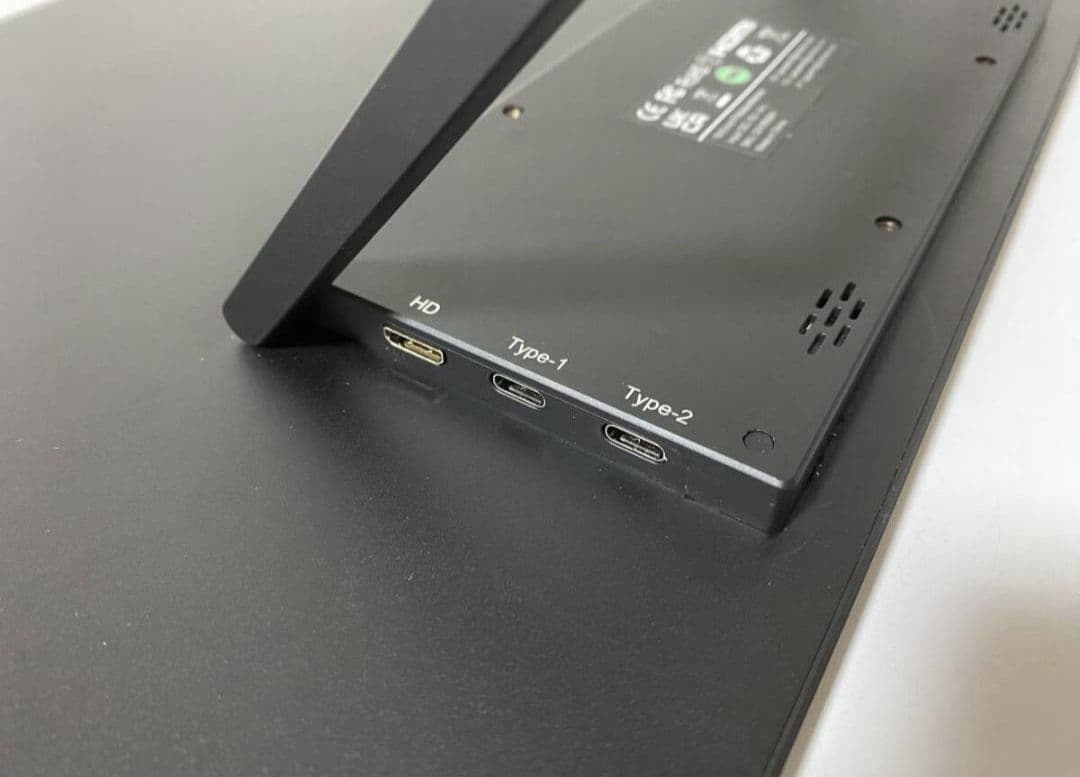 美品　COOLHOOD モバイルモニター 18.5インチ　HDMI対応