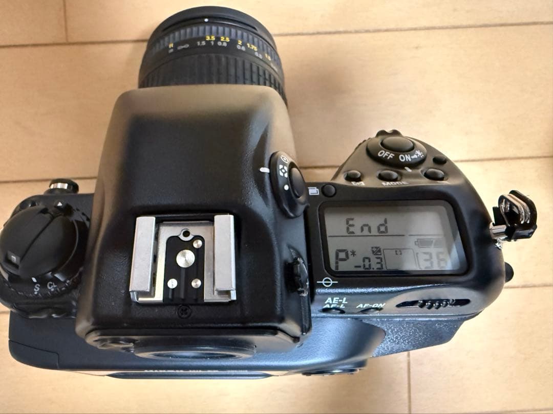 【美品】Nikon F5 +(MF-28)一眼レフカメラ