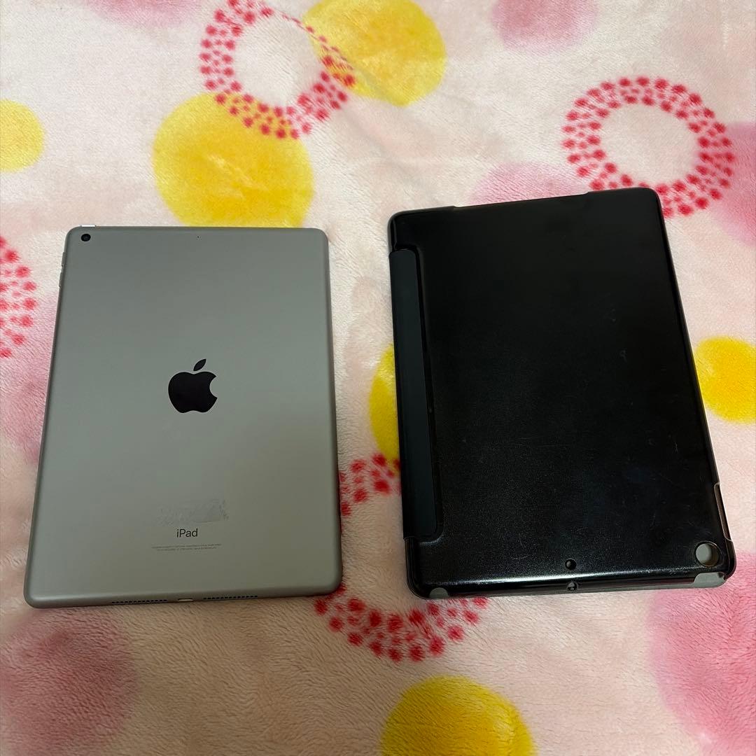 Apple iPad (第6世代) Wi-Fi 32GB スペースグレイ