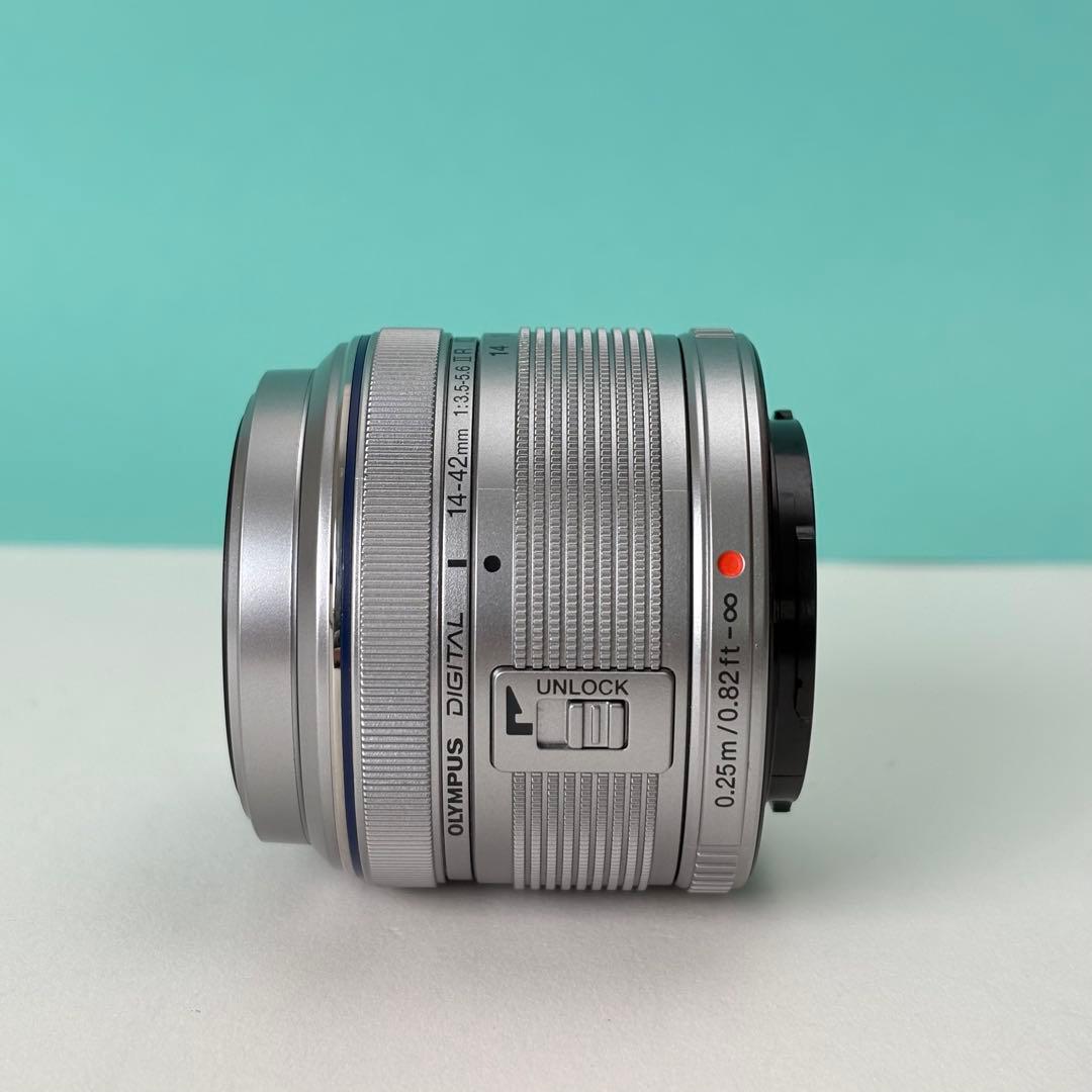 オリンパス 標準ズーム M.ZUIKO 14-42mm 3.5-5.6 II R