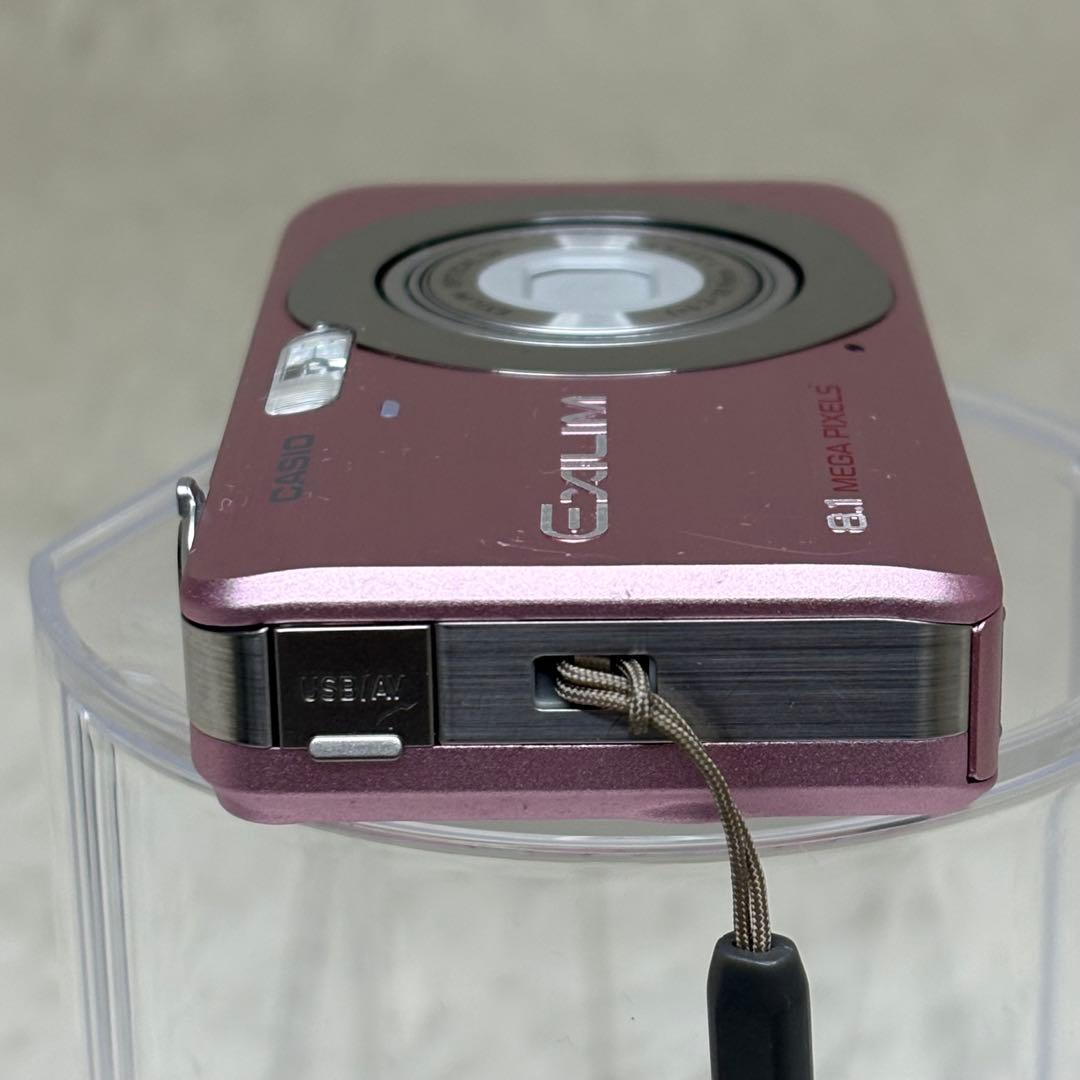 CASIO カメラ　エクシリム　EX-Z80 充電器　箱　ピンク コンデジ　可動