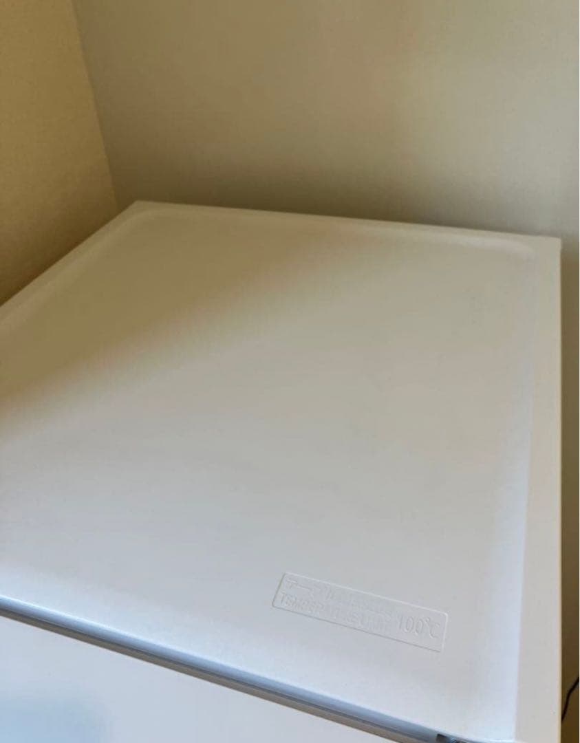 東芝冷蔵庫　GR-U15BS (W) 霜取り無し　右開き　1人暮らし 配送料込み