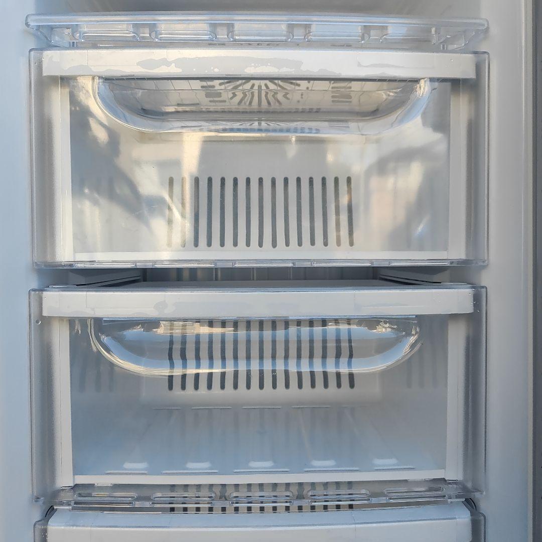 三菱ノンフロン冷凍庫 MF-U12Y-S