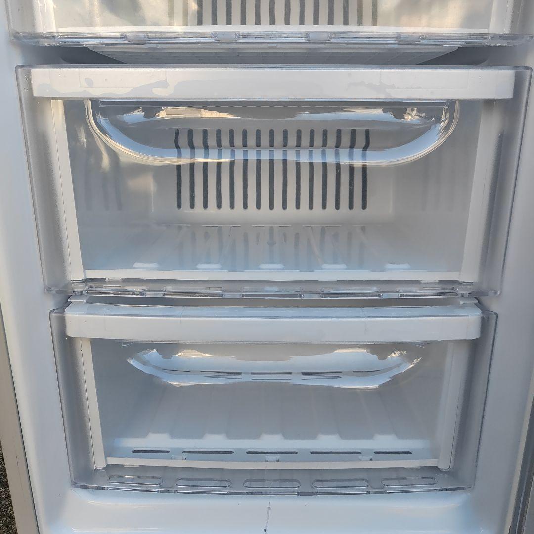 三菱ノンフロン冷凍庫 MF-U12Y-S