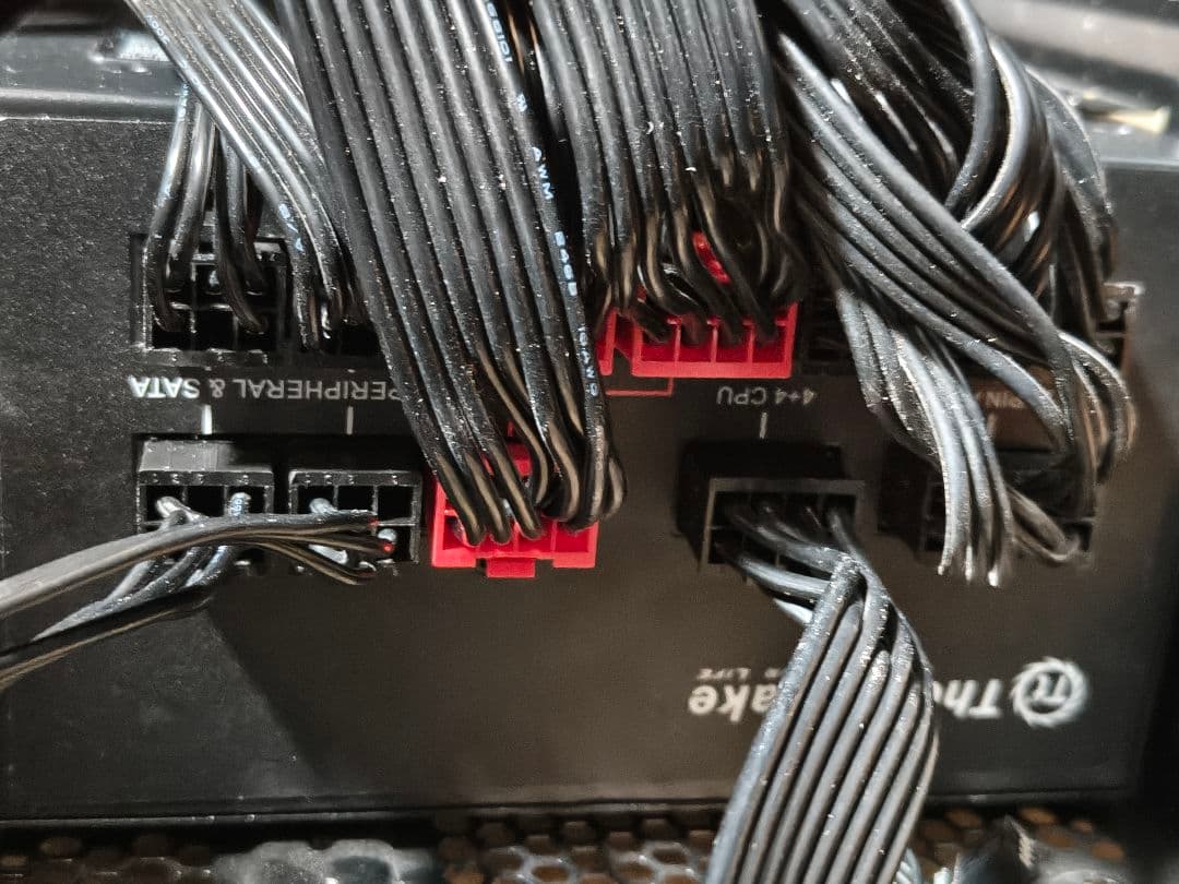 mouse DAIV PCケース & Thermaltake RGB850W