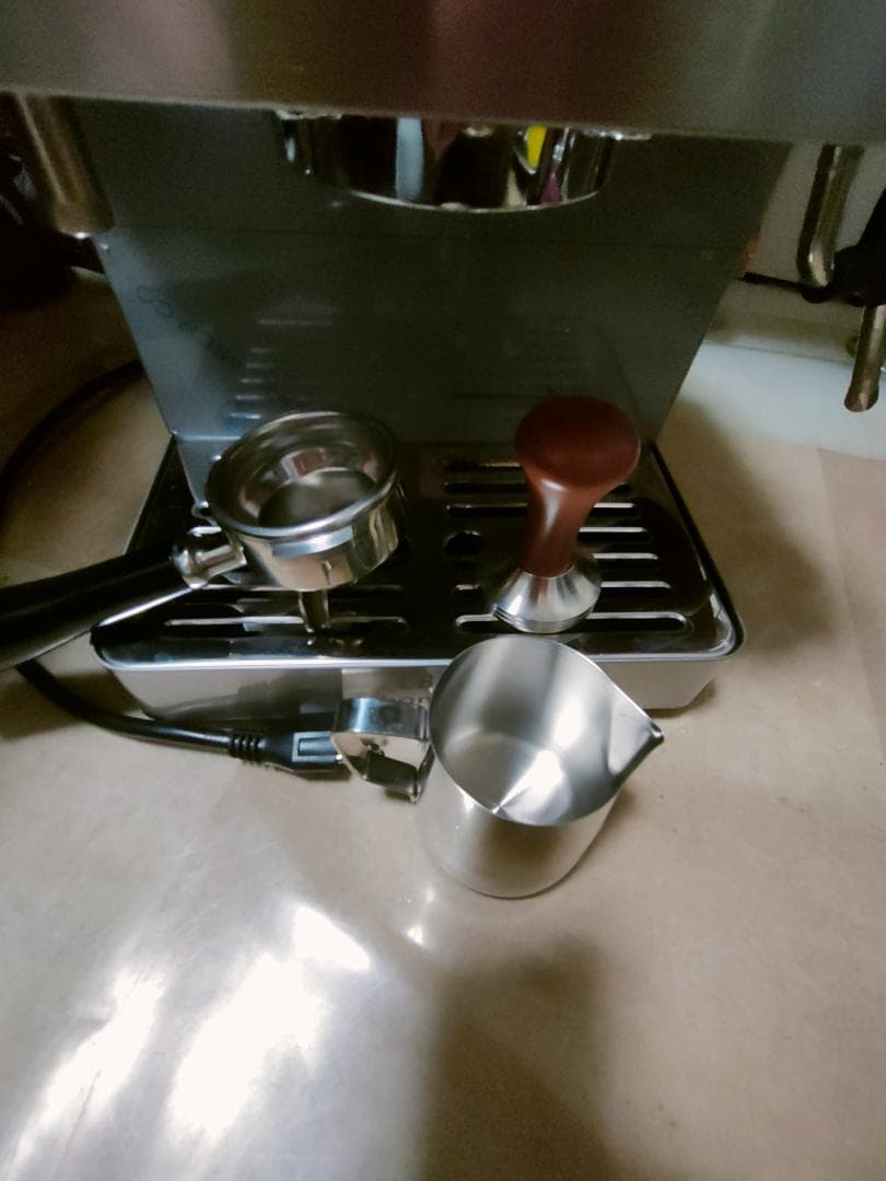 新発売 LATTA ラテア　デュアルポンプボイラーエスプレッソマシン