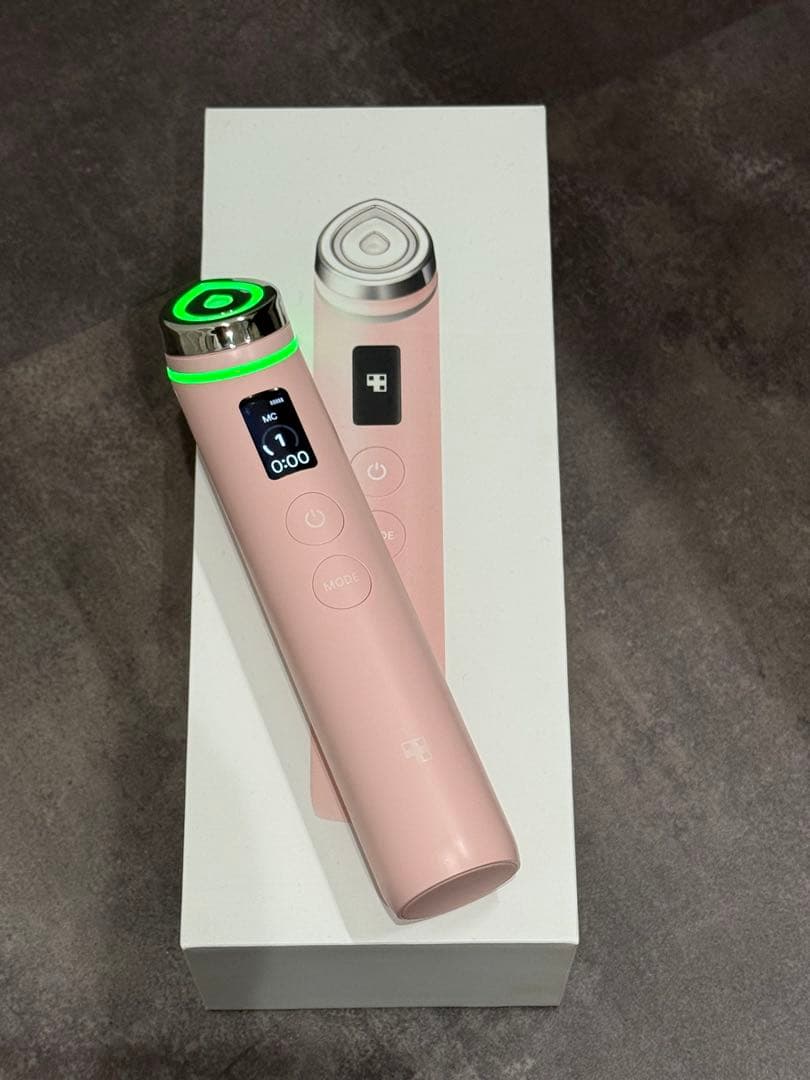 medicube AGE-Rブースタープロ ピンク(1月1日〜4日発送不可です)