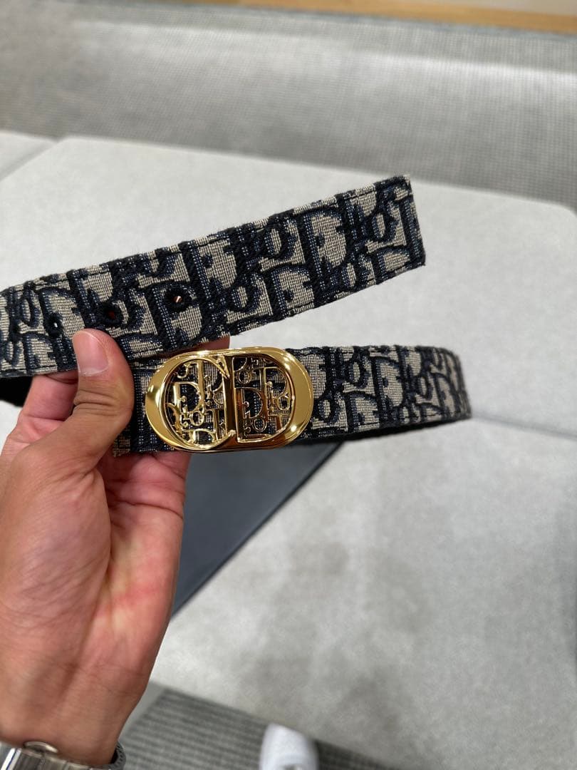 る*る様 y*ん様 Dior ベルト バックル カスタムできる♪】DIOR ベルト バックル 35mm (Dior/ベルト