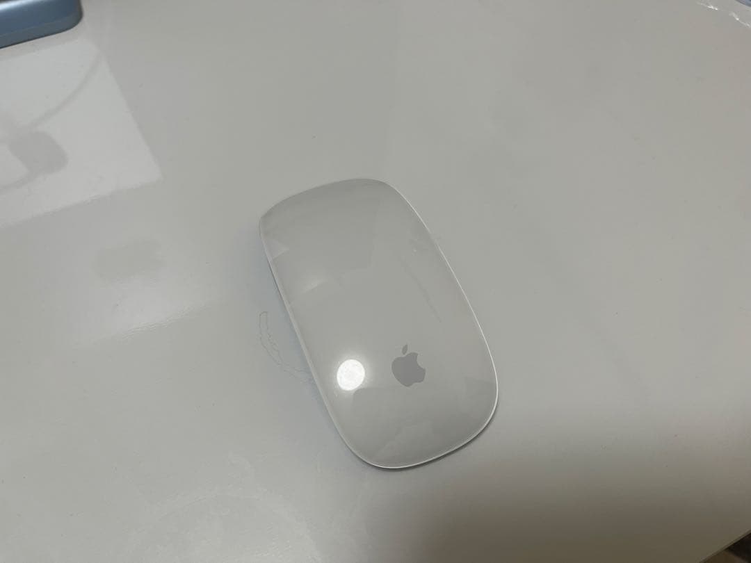 Apple iMac 箱付き　M3チップ　8gb ストレージ256gb