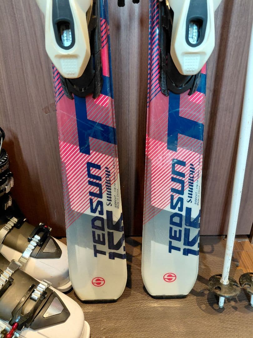 SWALLOW 学生・メンズ・レディース兼用/スキーセット・メンテ・WAX済