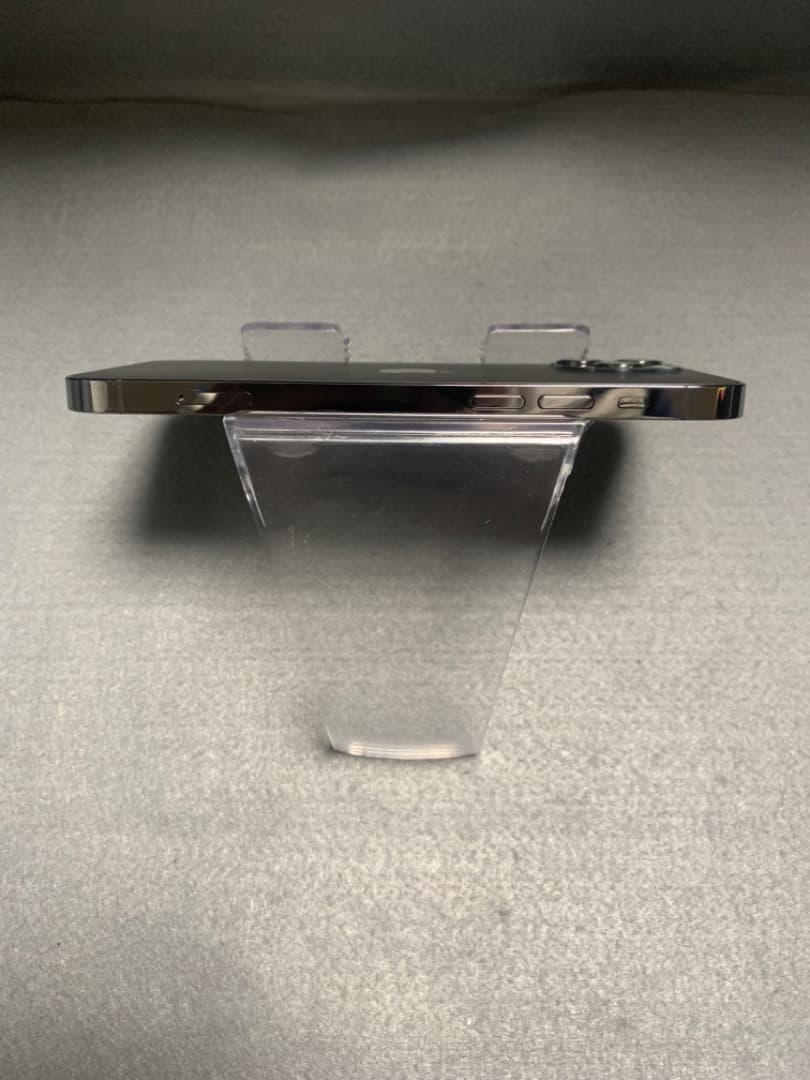 美品 国内版 SIMフリー iPhone12 Pro 128GB グラファイト色