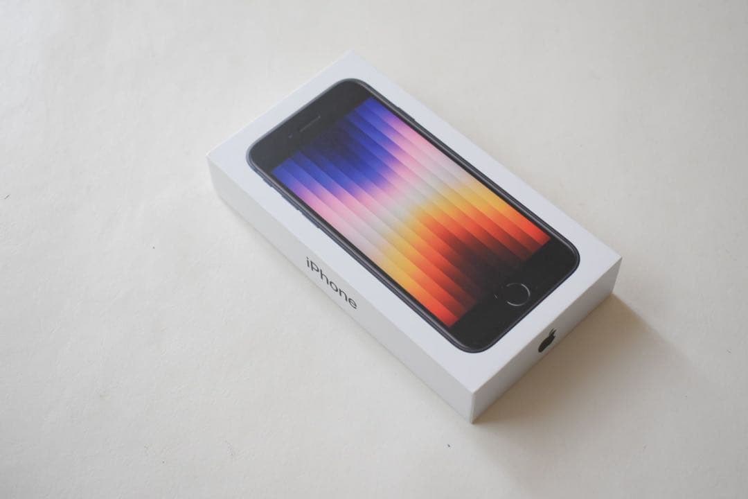 当日発送 新品 未使用iPhone SE 第3世代 64GB ミッドナイト