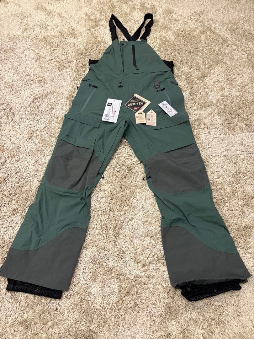 686 GORE-TEX Stretch ゴアテックスパンツ ビブパンツ 686（シックスエイトシックス） ○ 686 GORE-TEX STRETCH DISPATCH BIB