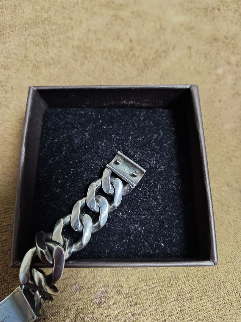 定価15万位 ボッテガヴェネタ ブラックシルバー アクセサリー ブレス