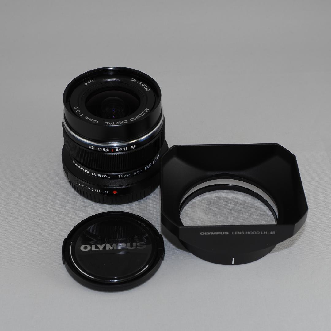 M.ZUIKO DIGITAL ED 12mm F2.0　フード付　美品最終値下