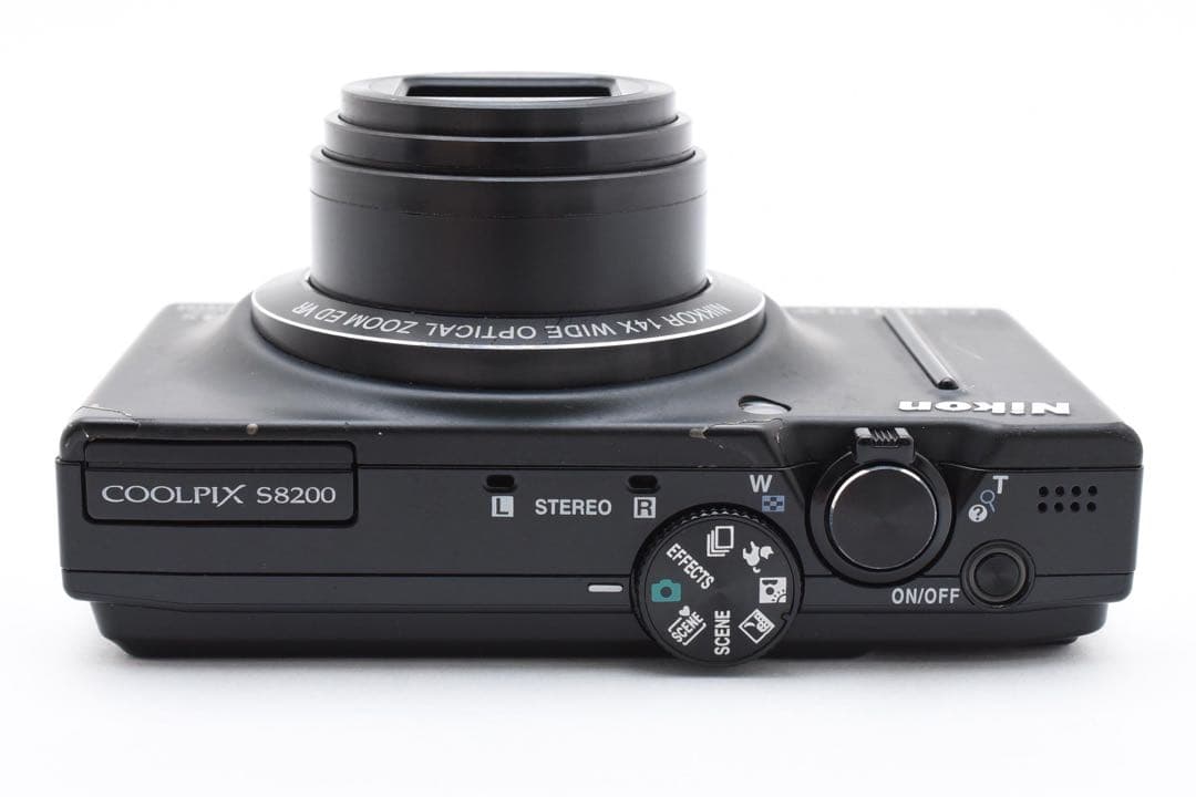 デジタルカメラ Nikon Coolpix S8200