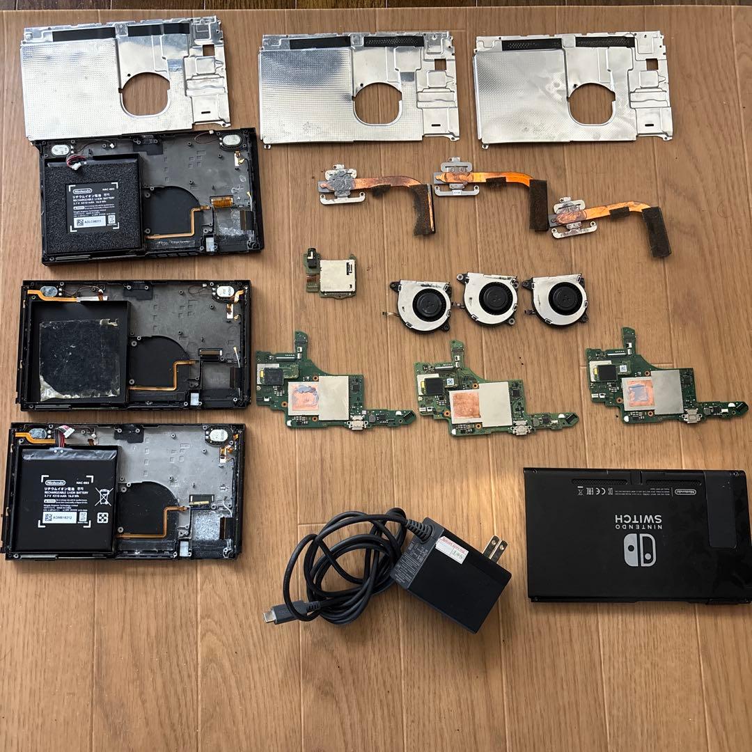 Nintendo Switch 部品一式ジャンク - メルカリ